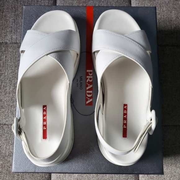 Prada White Leather Slingback Crossover Platform Sandals Size 38.5 / 8.5 - Picture 4 of 11